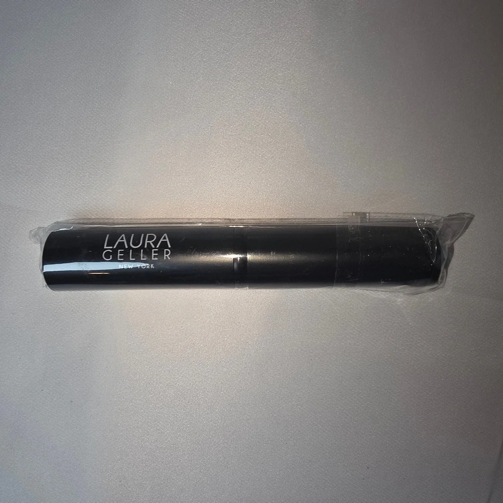 Laura Geller New‎ York Retractable Powder Brush Black Travel Size New